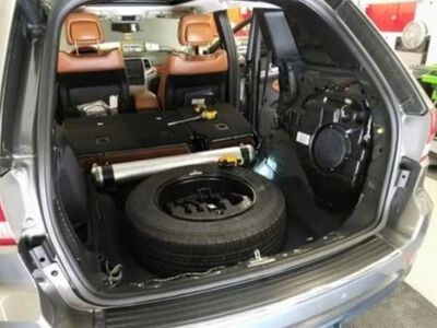 Big Sound Upgrade for a 2013 Jeep Grand Cherokee
