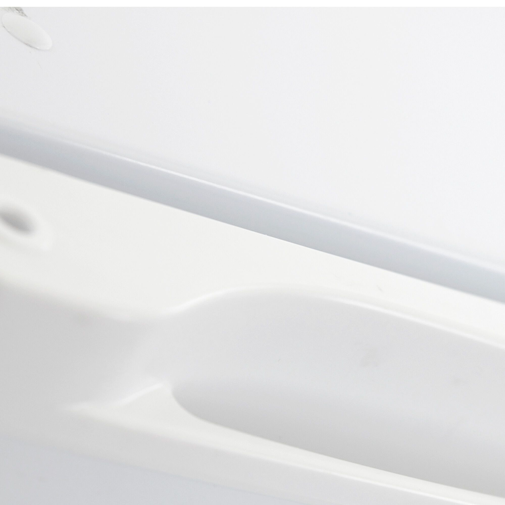 Avanti 19 in. 2.8 cu. ft. Compact Upright Freezer - White | P.C.