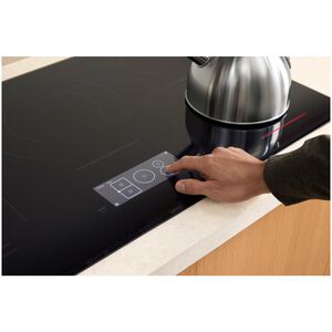 LG SIGNATURE 36 in. 5-Burner Smart Induction Cooktop with Simmer Burner & Power Burner - Black, , hires