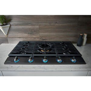Samsung 36 in. 5-Burner Smart Natural Gas Cooktop with Griddle, Simmer Burner & Power Burner - Black Stainless, Black Stainless, hires