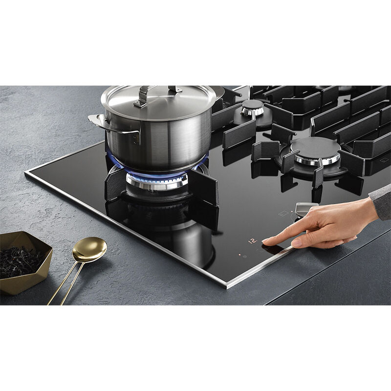 Miele 37 in. 5Burner Natural Gas Cooktop with Power Burner Black P