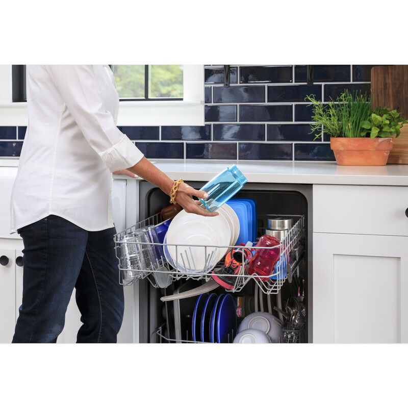 GE 24 in. Built-In Dishwasher with Front Control, 55 dBA Sound Level, 14 Place Settings, 4 Wash Cycles & Sanitize Cycle - Black, Black, hires