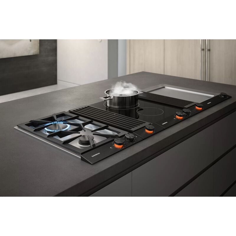 Gaggenau Vario 200 Series 12 in. 2-Burner Electric Cooktop with Grill - Black, , hires