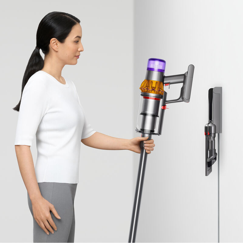 Why I Recommend Dyson's V15 Detect Cordless Stick Vacuum