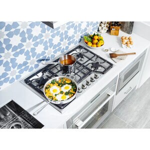 Thermador Masterpiece Series 30 in. 5-Burner Natural Gas Cooktop with Power Burner - Stainless Steel, , hires