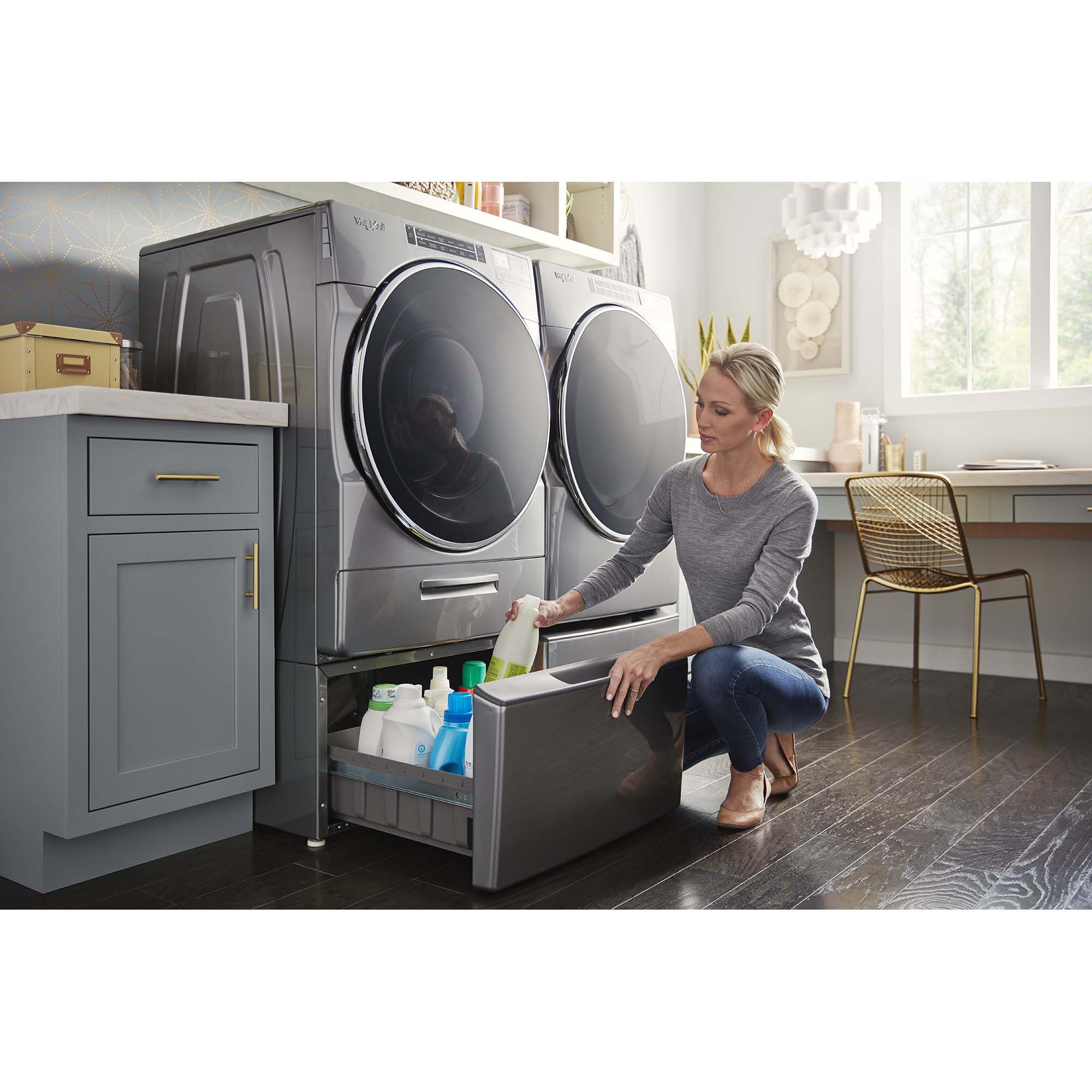 Chrome washer outlet and dryer