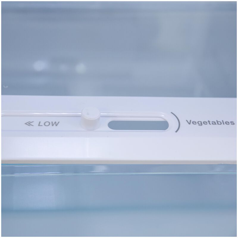 Avanti 22 in. 7 cu. ft. Top Freezer Refrigerator - White, , hires