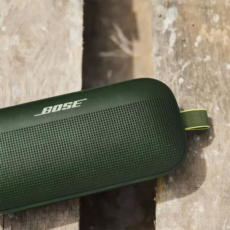 Bose SoundLink Flex Portable Bluetooth Speaker - Cypress Green, , hires