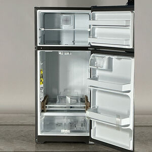 GE 28 in. 16.6 cu. ft. Top Freezer Refrigerator - Stainless Steel (Open Box Good Condition), , hires
