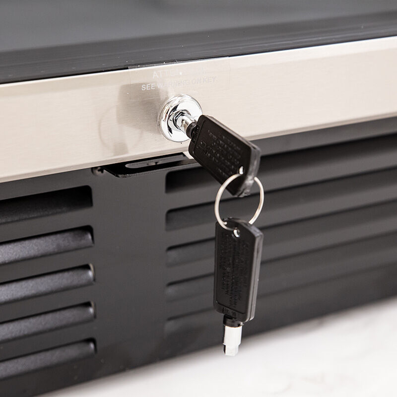 Avanti 24 in. 5.0 cu. ft. Built-In/Freestanding Beverage Center with Adjustable Shelves & Digital Control - Stainless Steel, , hires