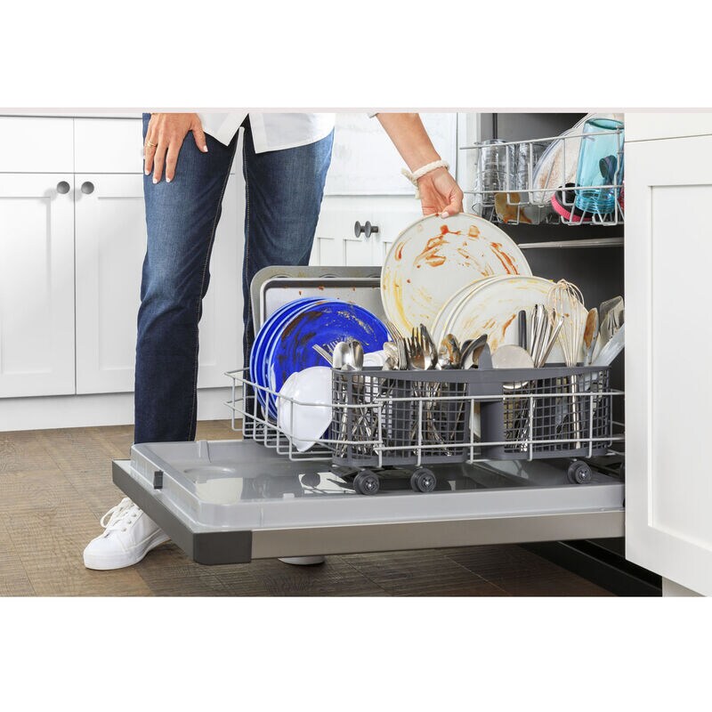 GE 24 in. Front Control Flush-Mount Dishwasher with 55 dBa Sound Level, Dry Boost & Pocket Handle - White, White, hires