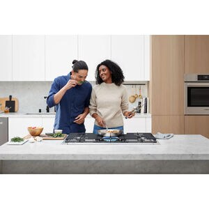 Bosch 800 Series 36 in. 5-Burner Natural Gas Cooktop with Simmer Burner & Power Burner - Stainless Steel, , hires