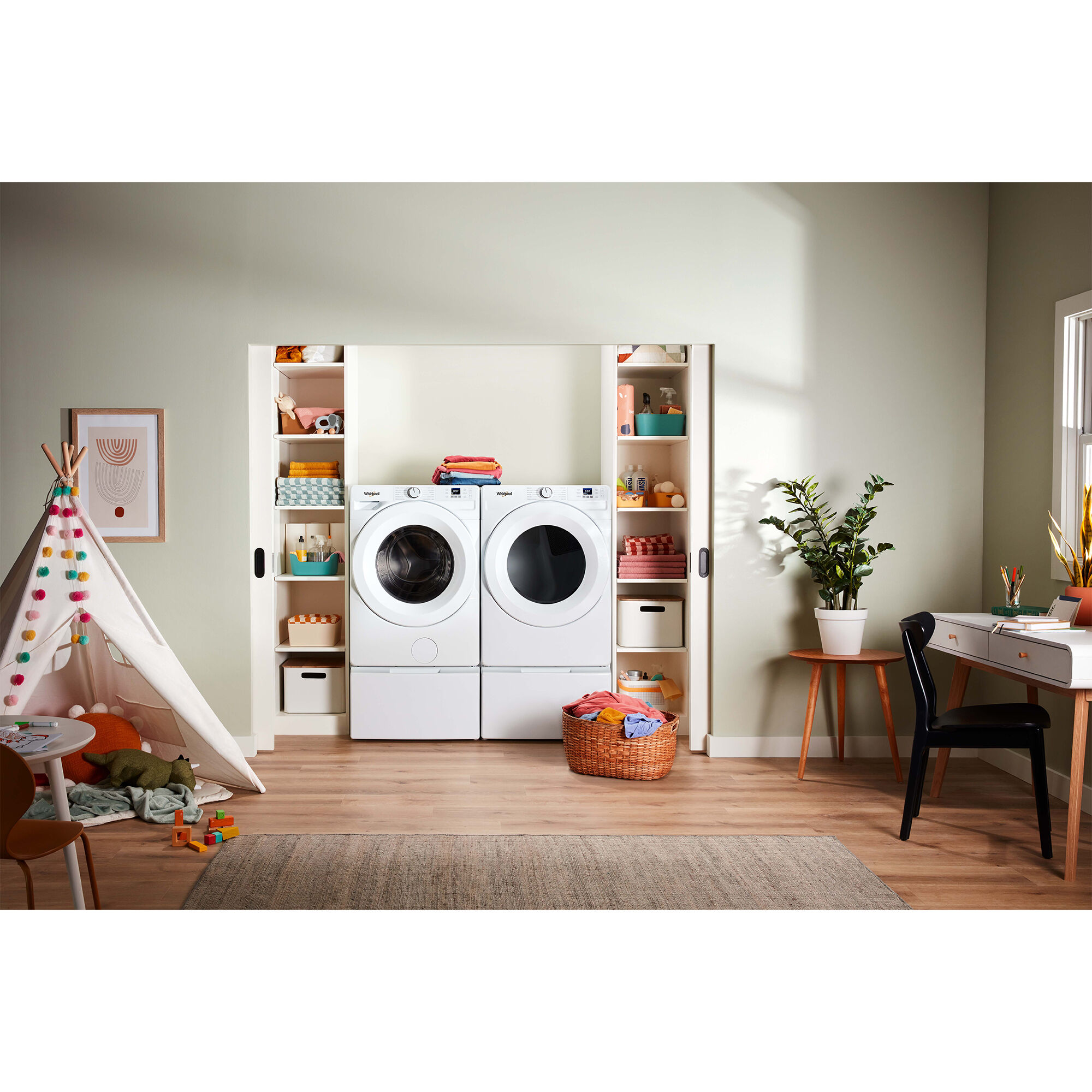 Whirlpool 27 in. 7.4 cu. ft. Stackable Gas Dryer with Quick Dry