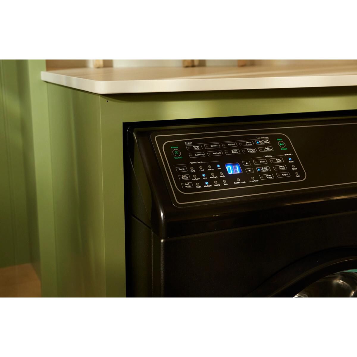 Speed Queen FF7 27 in. 3.5 cu. ft. Front Load Washer with Pet Plus