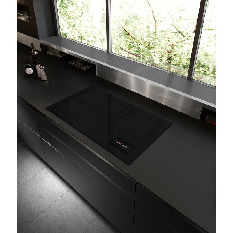 Wolf Contemporary Series 36 in. 5-Burner Induction Cooktop with Simmer Burner - Black, , hires