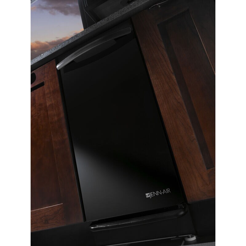 JennAir 15 in. 1.4 cu. ft. Trash Compactor - Custom Panel Ready, , hires