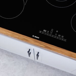 Bosch 800 Series 30 in. 4-Burner Electric Cooktop with Simmer Burner & Power Burner - Black, , hires