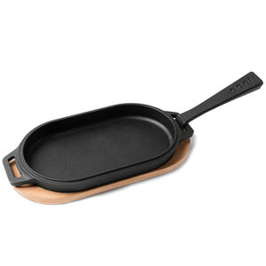 Ooni Cast Iron Sizzler Pan with Wooden Base, , hires