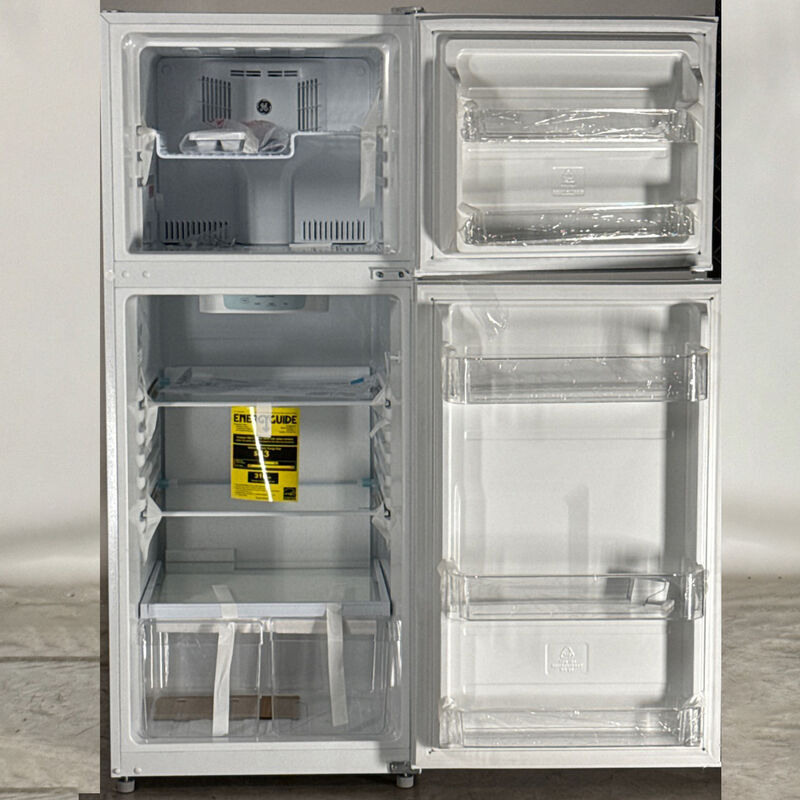 GE 24 in. 11.6 cu. ft. Top Freezer Refrigerator - White (Open Box Excellent Condition), , hires