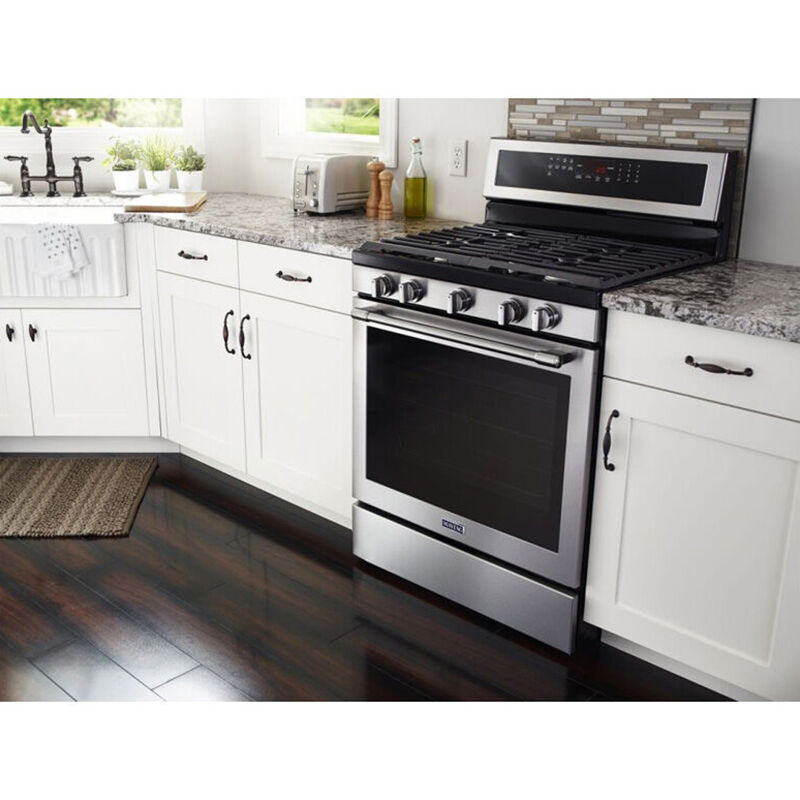 Maytag 30 in. 5.8 cu. ft. Convection Oven Freestanding Gas Range with 5 Sealed Burners & Griddle - Stainless Steel, , hires