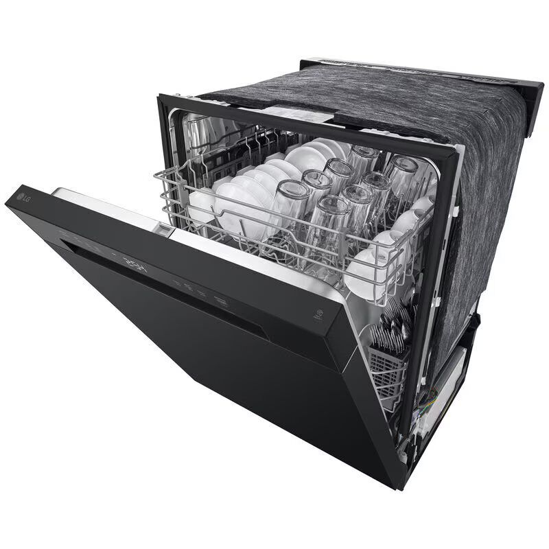 LG 24 in. Front Control Dishwasher with 52 dBa Sound Level, Dynamic Dry & Pocket - Black, Black, hires