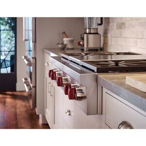 Wolf 36 in. 4-Burner LP Gas Rangetop with Grill & Power Burner - Stainless Steel, , hires