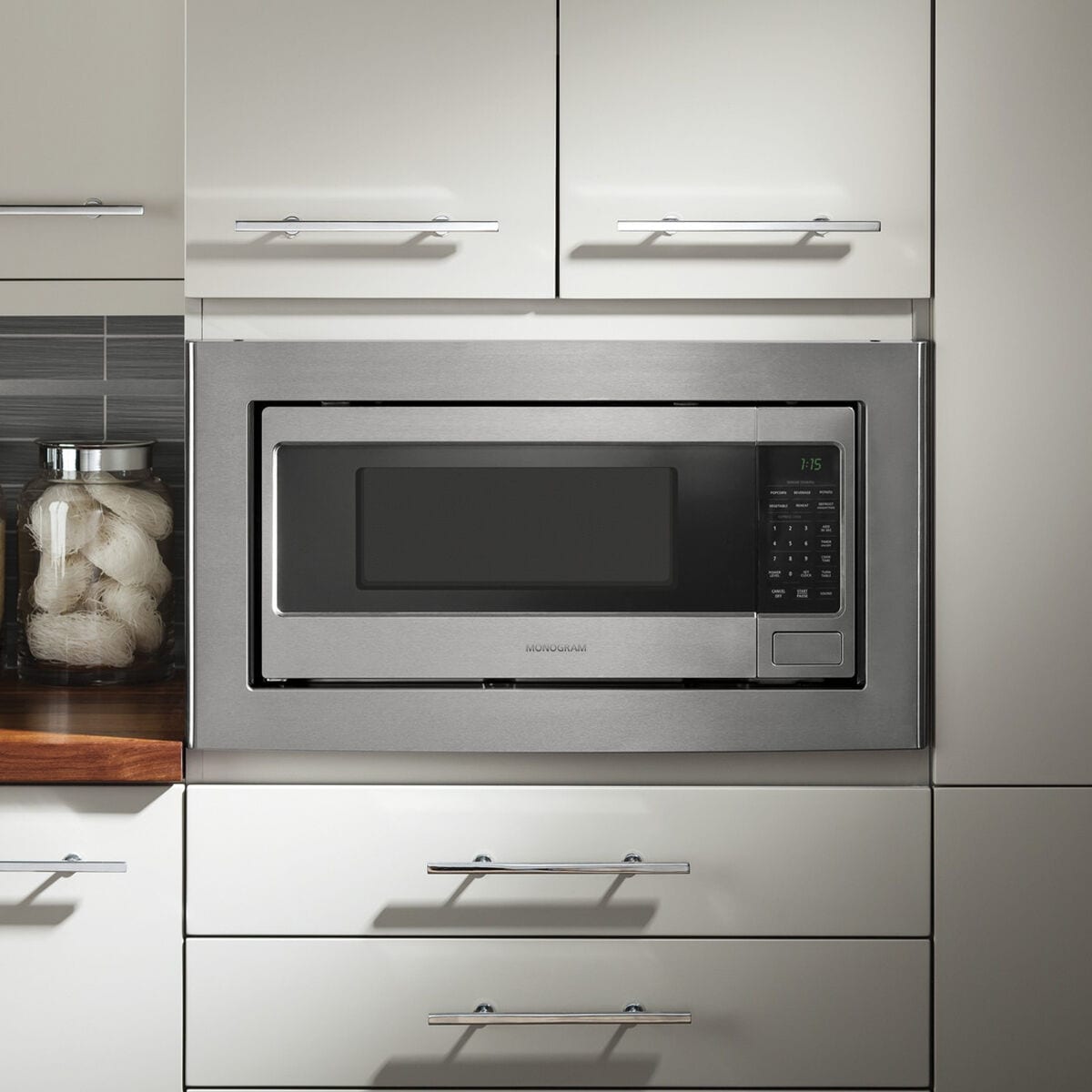 Ge microwave with store trim kit 30