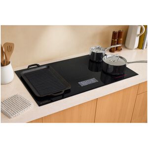 LG SIGNATURE 36 in. 5-Burner Smart Induction Cooktop with Simmer Burner & Power Burner - Black, , hires