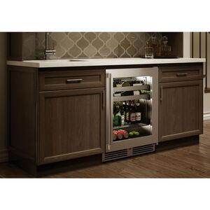 Perlick Signature Series 24 in. Built-In 3.1 cu. ft. Beverage Center with Pull-Out Shelves & Digital Control - Stainless Steel, , hires