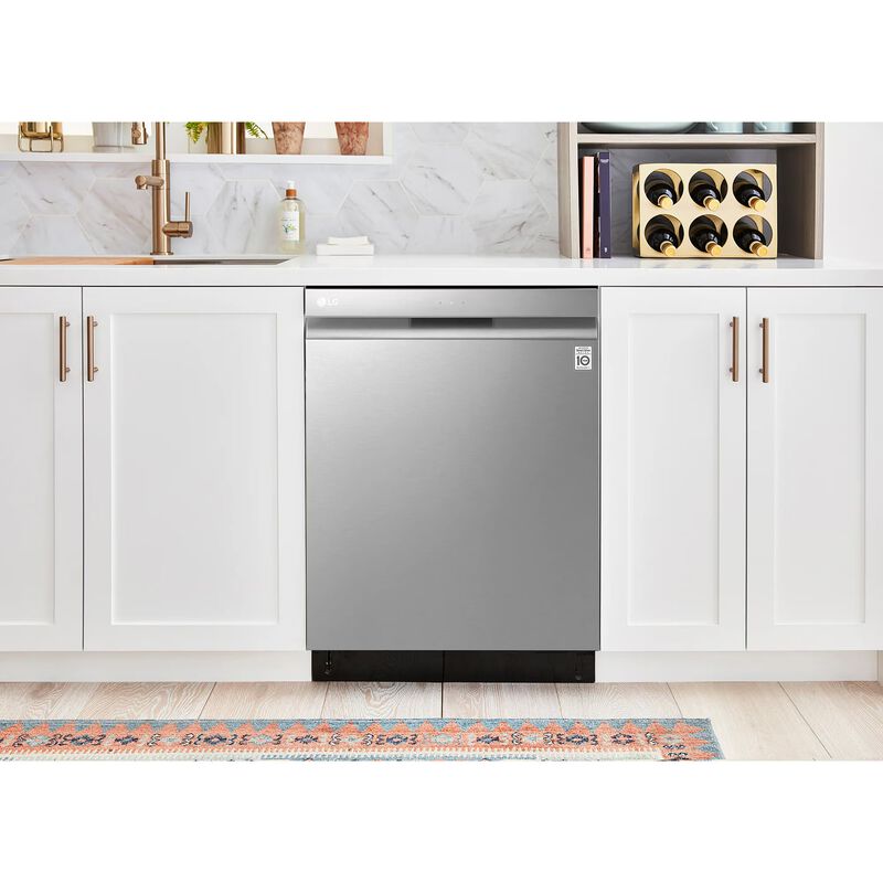 LG 24 in. Front Control Dishwasher with 50 dBa Sound Level, Dynamic Dry & Pocket - Stainless Steel, , hires