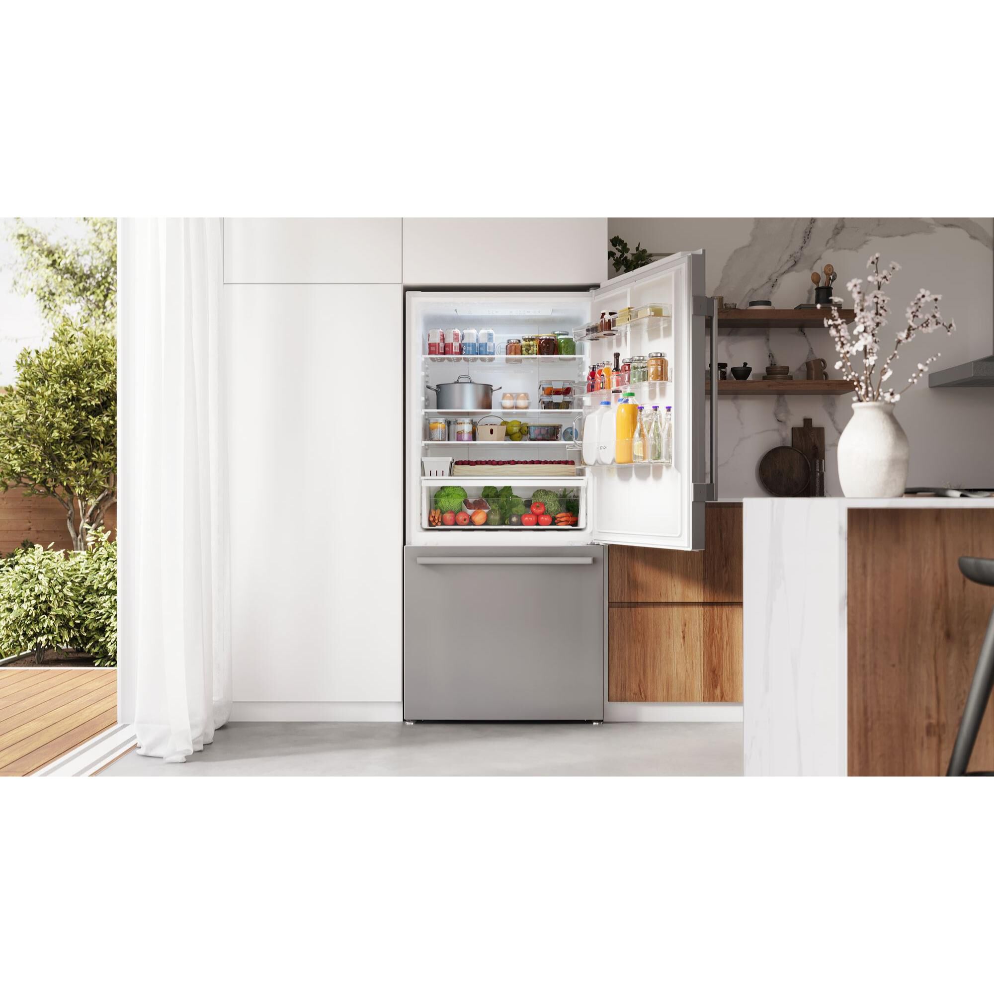 Bosch 100 Series 33 in. 17.2 cu. ft Counter Depth Bottom Freezer