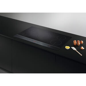 Fisher & Paykel Series 7 36 in. 5-Burner Induction Cooktop with Simmer Burner & Power Burner - Black Glass, , hires