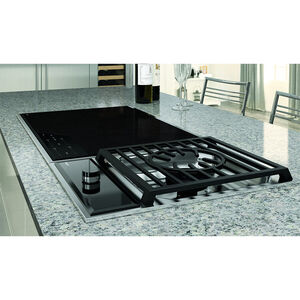 Wolf Transitional Series 30 in. 4-Burner Induction Cooktop with Simmer Burner - Stainless Steel, , hires
