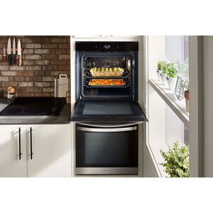 Whirlpool 24 in. 5.8 cu. ft. Smart Front Control Electric Double Wall Oven with True European Convection - White, White, hires