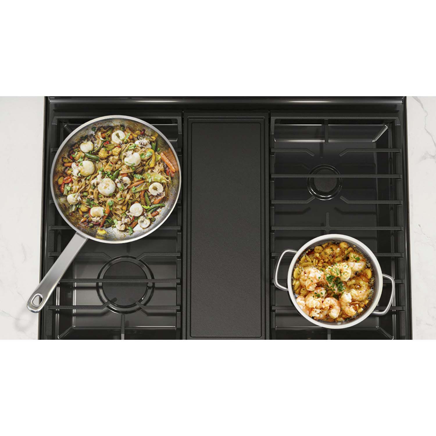 Samsung 30 in. 6 cu. ft. Smart Gas Range with 5 Sealed Burners