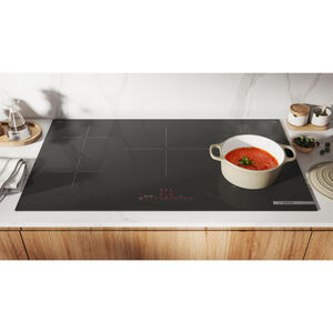 Bosch 500 Series 36 in. 5-Burner Smart Induction Cooktop with Power Burner - Black, , hires