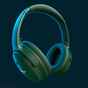 New Bose Quiet Comfort Headphones - Cypress Green, , hires