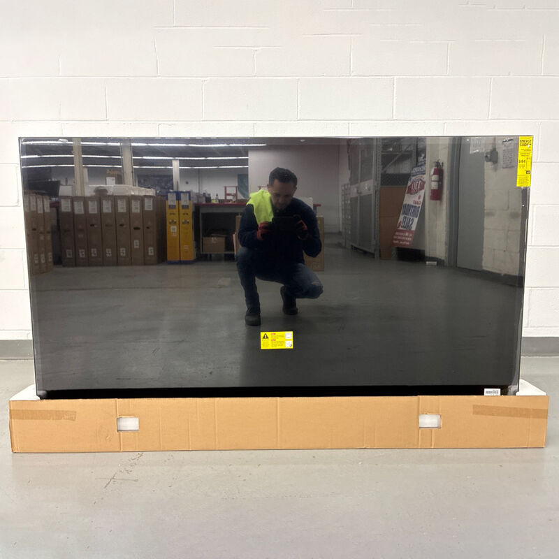 Element - 65" Class Revolution Series LED 4K UHD Smart XUMO TV (Open Box Excellent Condition), , hires