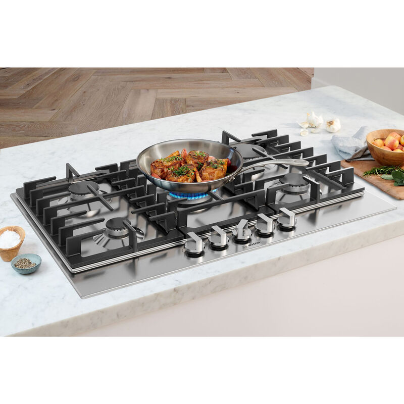 Bosch 300 Series 30 in. 5-Burner Natural Gas Cooktop with FlameSafe Thermocouple Sensor, Simmer & Power Burners - Stainless Steel, , hires