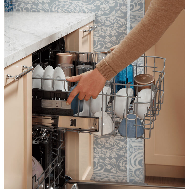 GE 24 in. Top Control Flush-Mount Dishwasher with 45 dBa Sound Level, 3rd-Rack, Dry Boost & Pocket Handle - Black, Black, hires