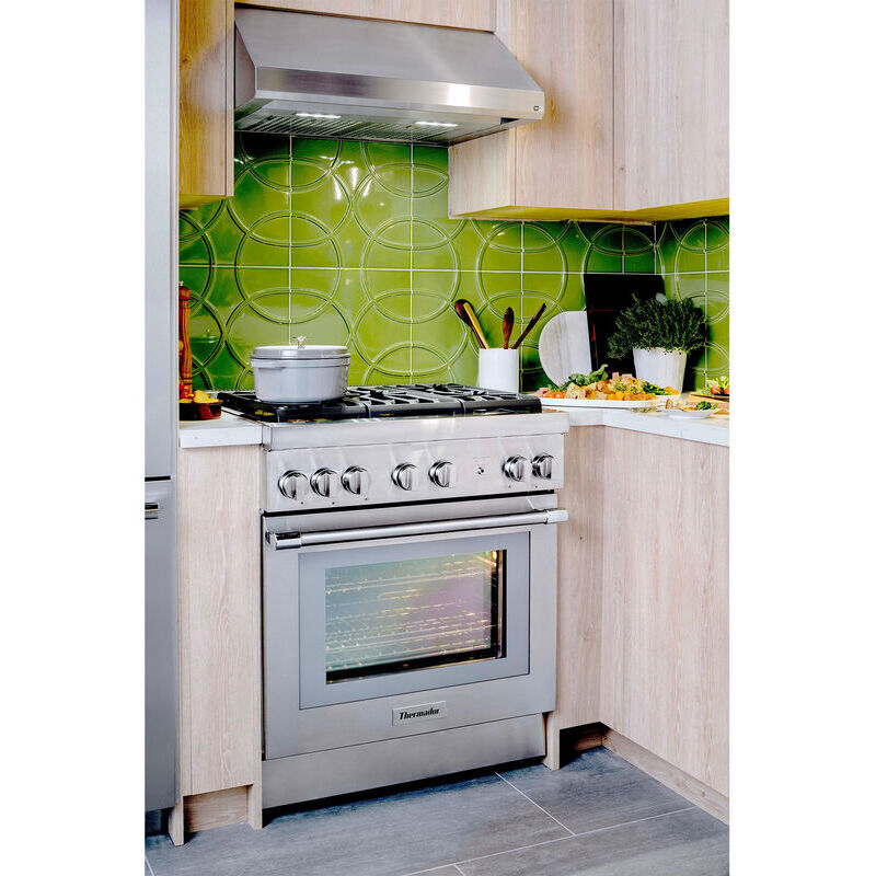 Thermador Pro Harmony Professional Series 30 in. 4.4 cu. ft. True European Convection Dual Fuel Range with 5 Sealed Burners - Stainless Steel, , hires