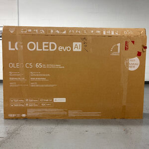 LG - 65" Class C5 Series OLED evo 4K UHD Smart webOS TV (Open Box Good Condition), , hires