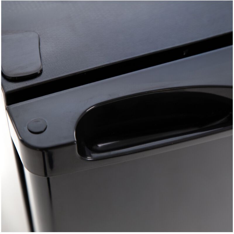 Avanti 20 in. 4.4 cu. ft. Mini Fridge - Black, Black, hires