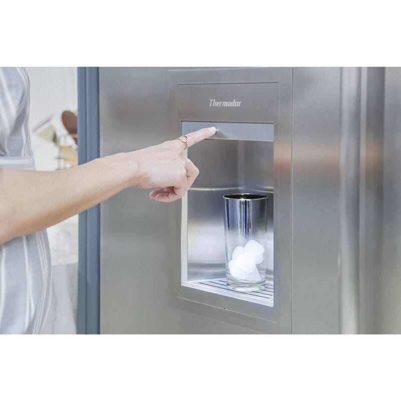 Thermador 24 in. 11.2 cu. ft. Built-in Smart Double-Drawers Upright Freezer with Ice-Maker & Adjustable Shelves - Custom Panel Ready, , hires