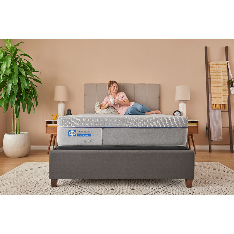 Sealy posturepedic twin mattress store and box spring