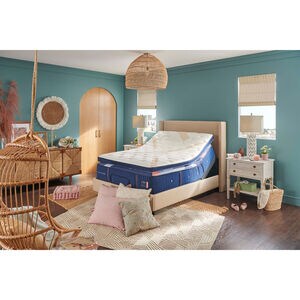 Stearns & Foster Reserve Duet Medium Reversible EPT Mattress - King Size, , hires