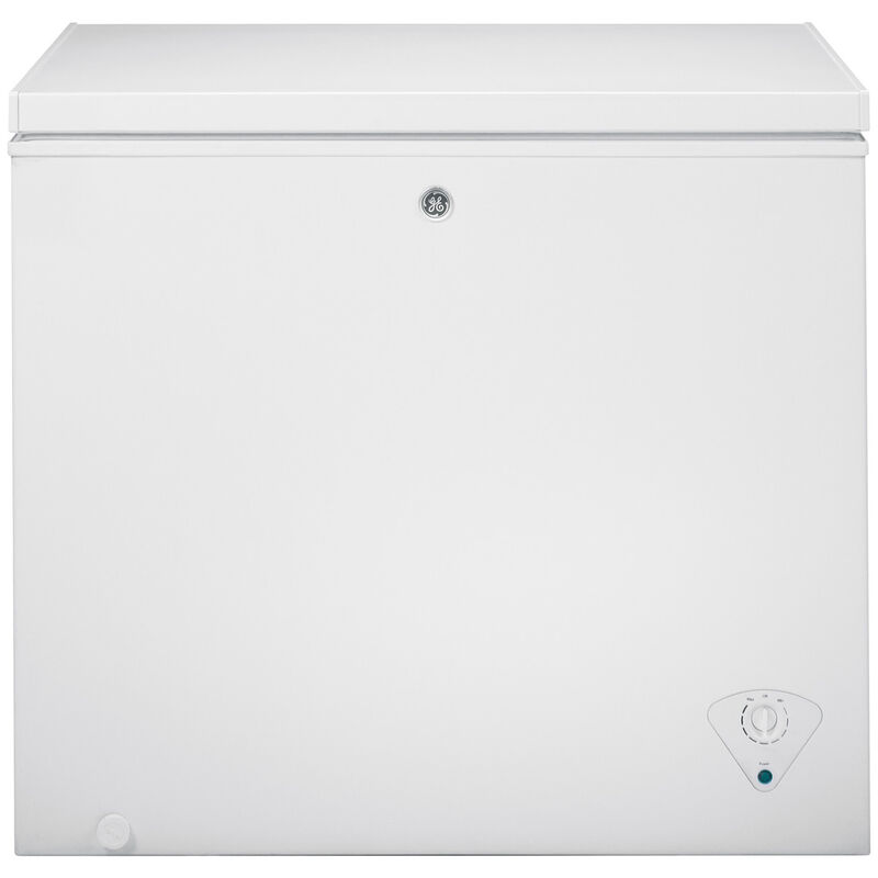 GE 33 in. 7.0 cu. ft. Chest Compact Freezer with Knob Control - White ...