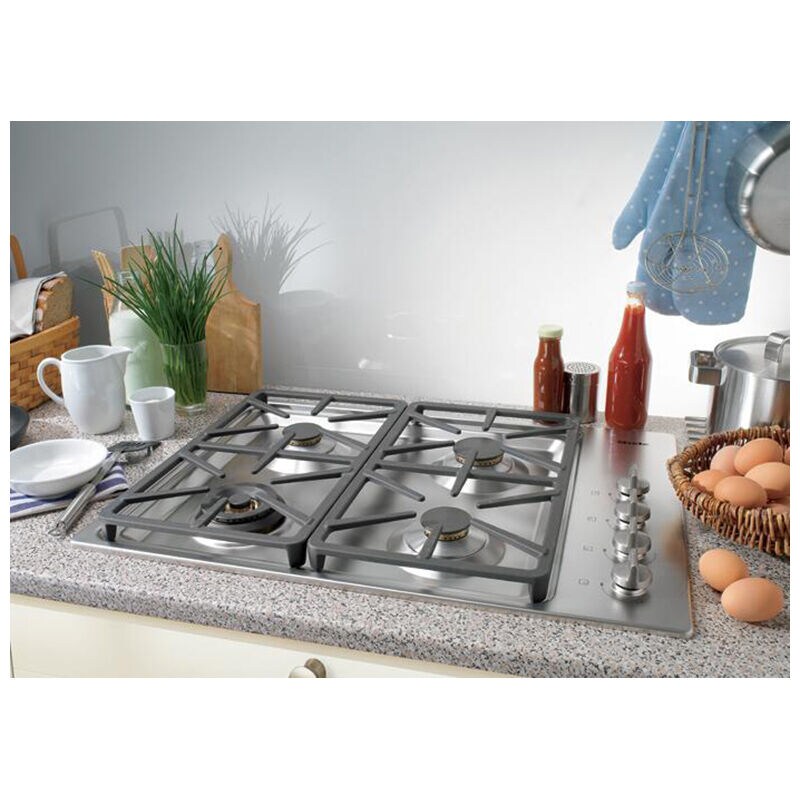 Miele Professional Series 30 in. 4Burner Natural Gas Cooktop