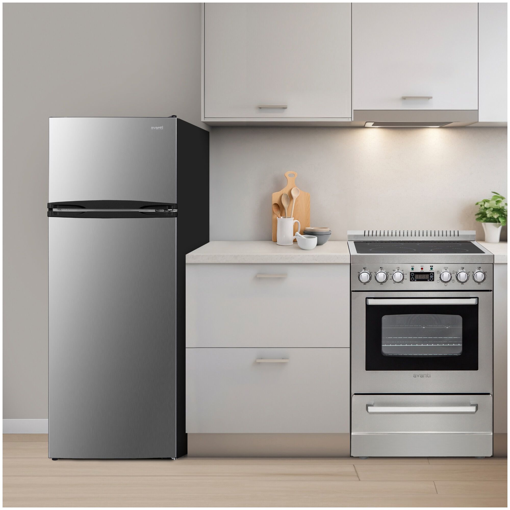 Ravi729 Sサイズ Avanti 22 in. 7.5 cu. ft. Top Freezer Refrigerator - Stainless