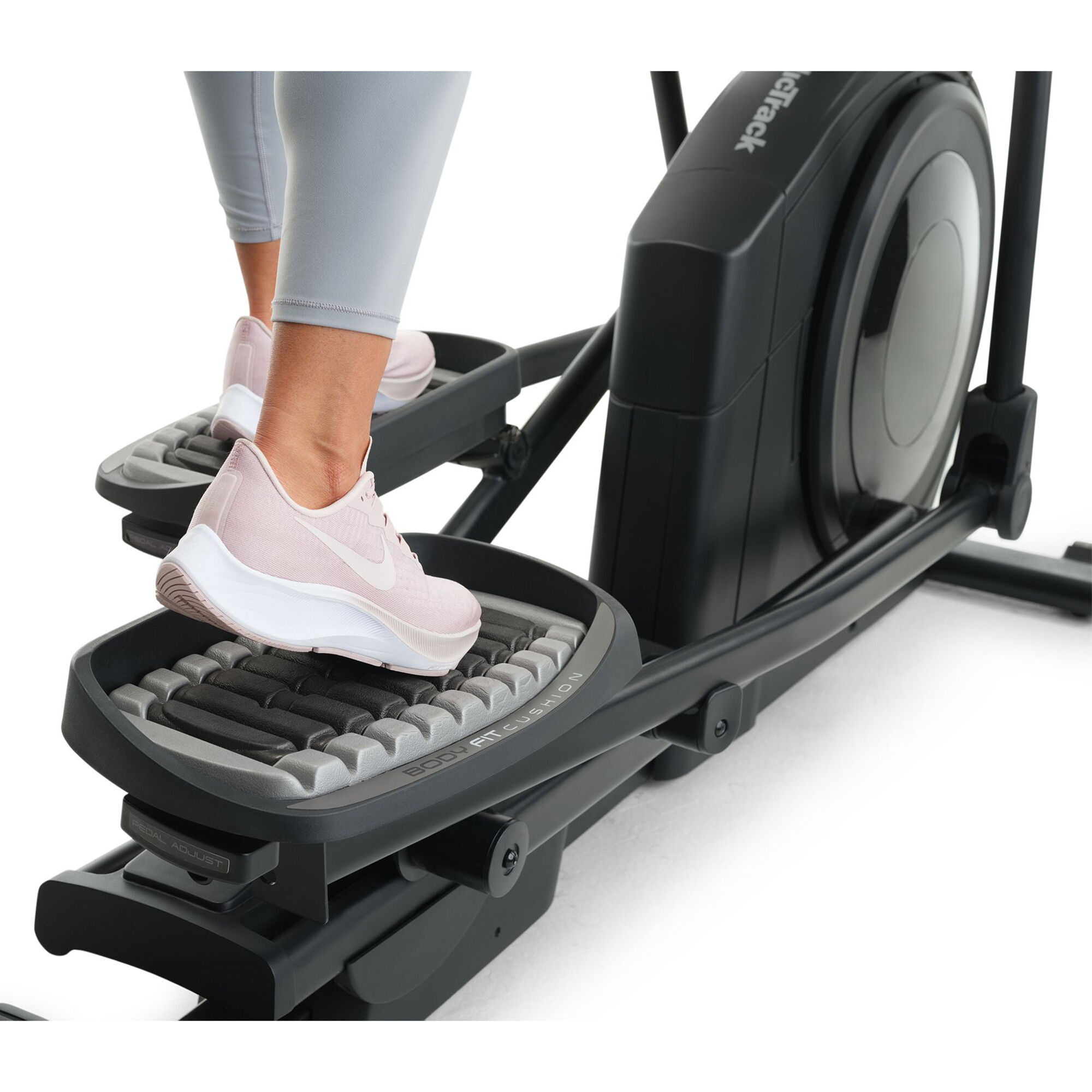 Nordictrack se71 elliptical discount trainer